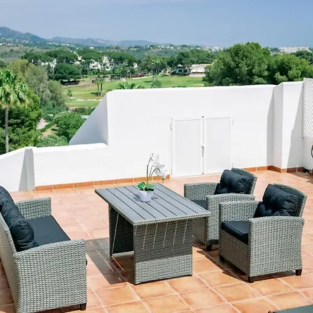 Captivating Coastal Townhouse In Aloha Pueblo With Amazing Mountain Views * Marbella