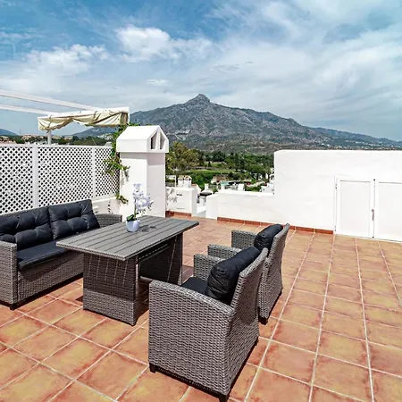 Captivating Coastal Townhouse In Aloha Pueblo With Amazing Mountain Views Holiday home *