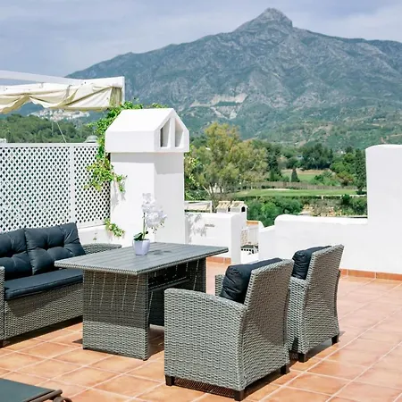 Holiday home Captivating Coastal Townhouse In Aloha Pueblo With Amazing Mountain Views *
